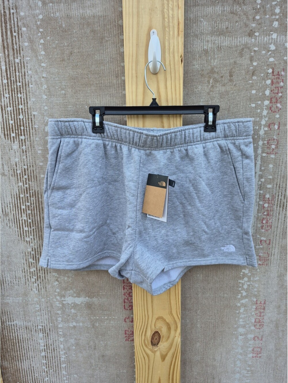 North Face Womens Core Fleece Heather Grey Short $50 MSRP New XXL 2XL Camp Hike